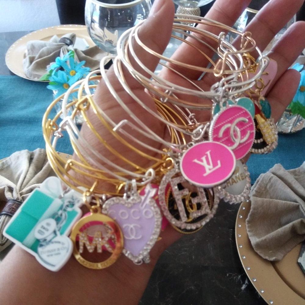 15 Charm Bangles